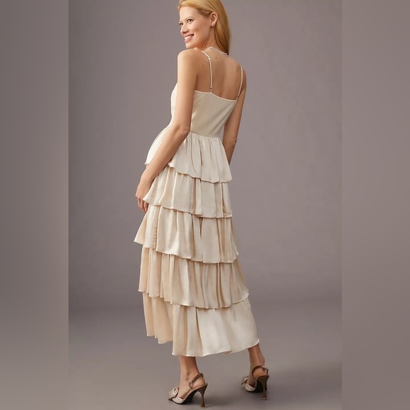 ENDLESS ROSE by ANTHROPOLOGIE Tiered Sweetheart Dress in Crème - Picture 4 of 11